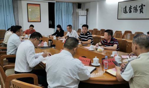 k8凯发一触即发能源集团与宾阳县领导共商水渠光伏项目座谈会